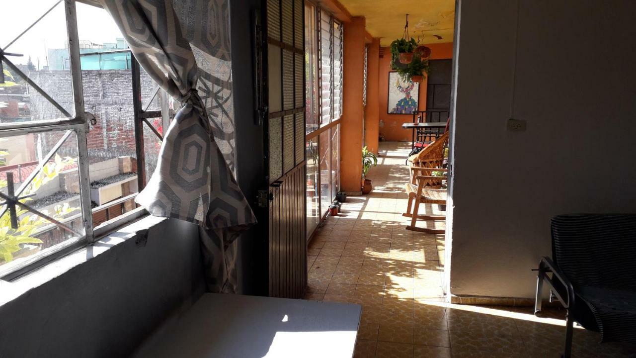 El Laberinto Hospedaje En Casa Morelia Dış mekan fotoğraf